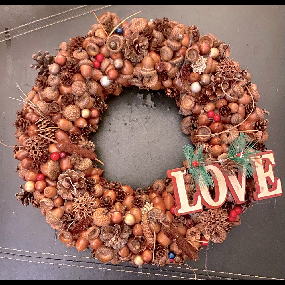 Acorn and pinecone wreath